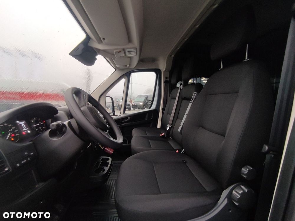 Toyota PROACE MAX - 12