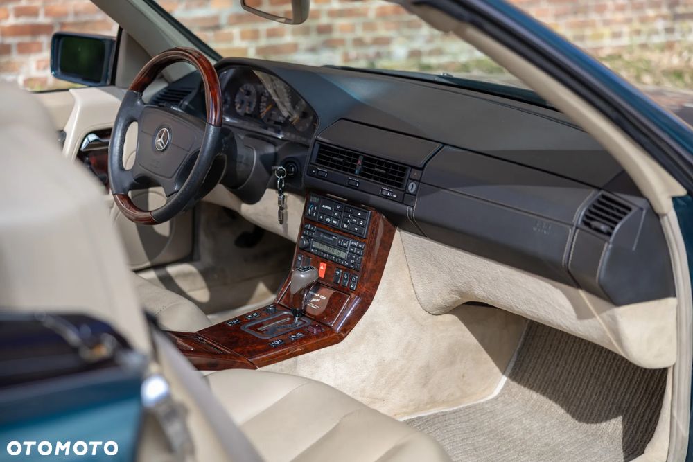 Mercedes-Benz SL - 7