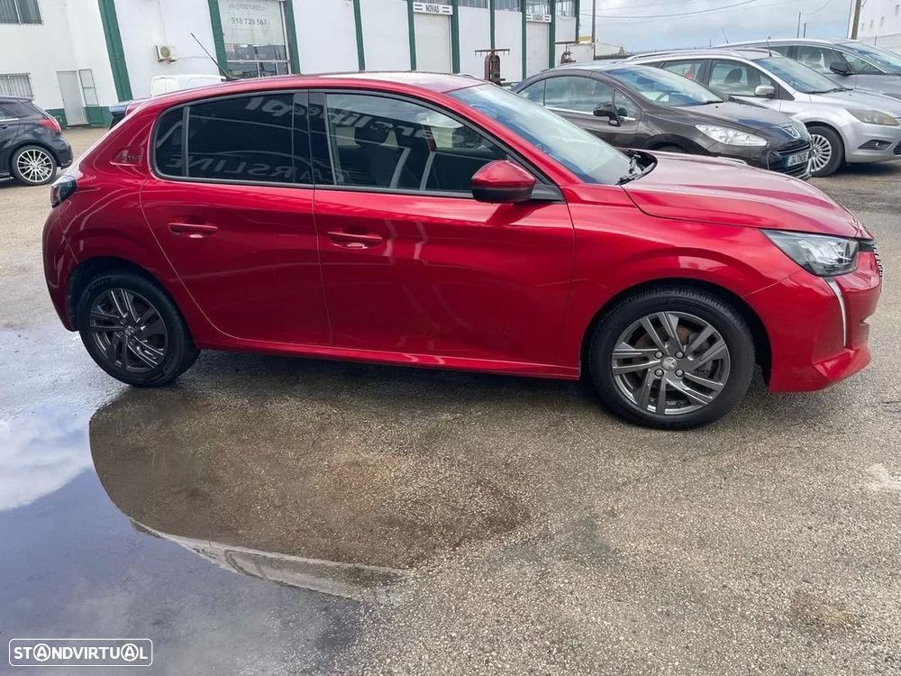 Peugeot 208 - 2