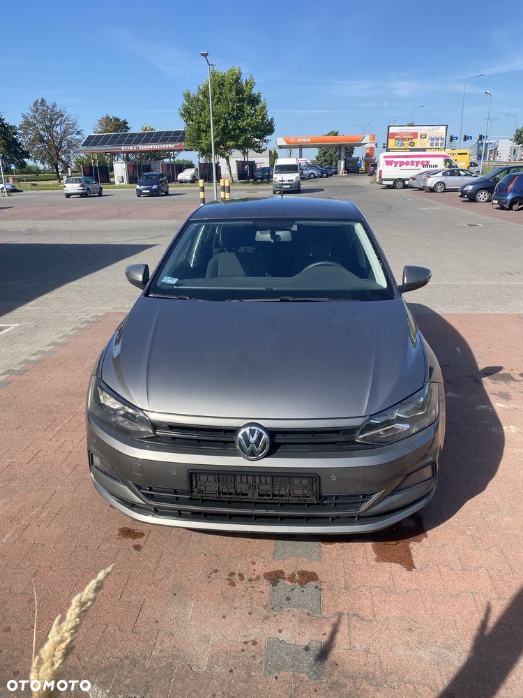 Volkswagen Polo - 1