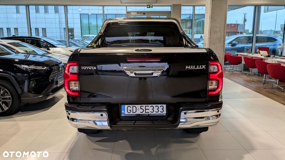 Toyota Hilux 2.8 D-4D Double Cab SR5+ 4x4 - 7