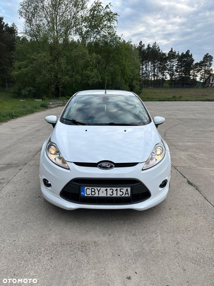 Ford Fiesta - 15