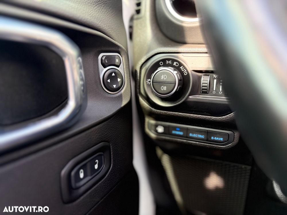 Jeep Wrangler 2.0 4xe AT8 PHEV Rubicon - 26
