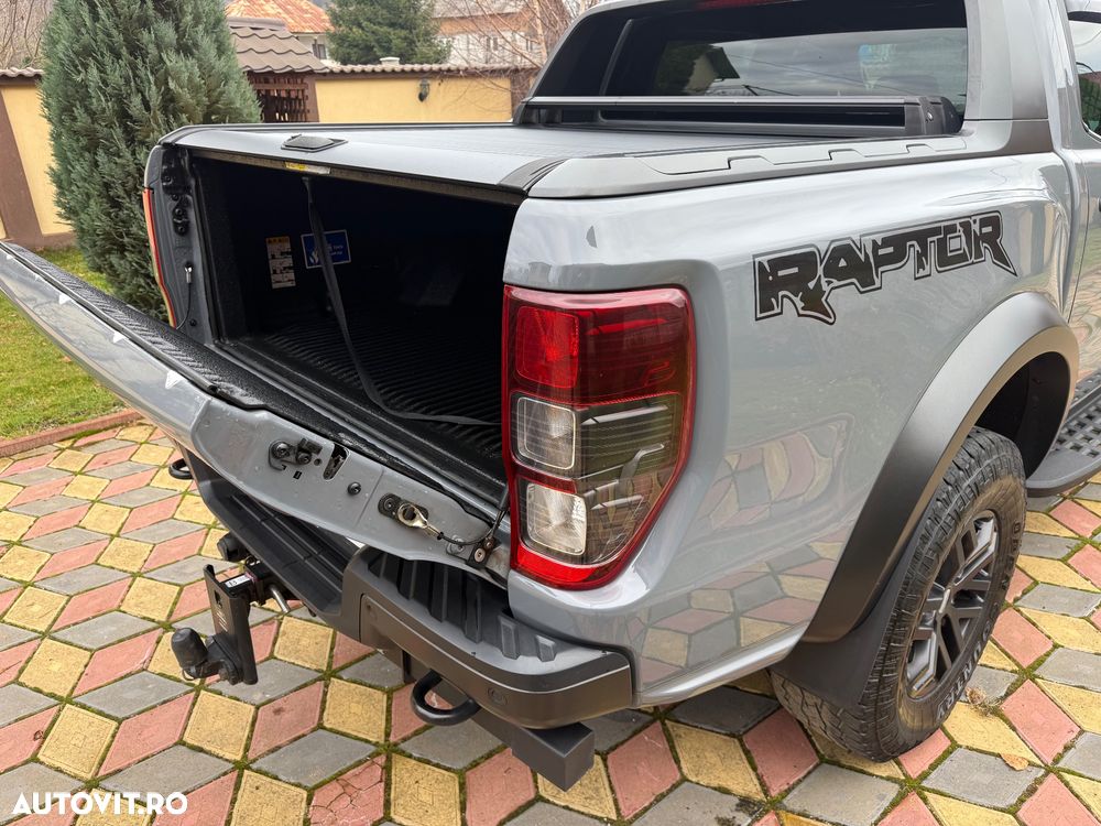 Ford Raptor - 17