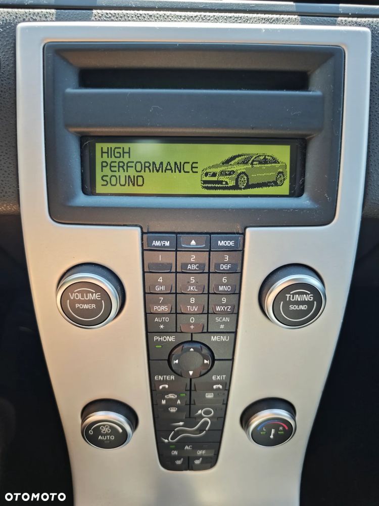 Volvo S40 2.4i - 14
