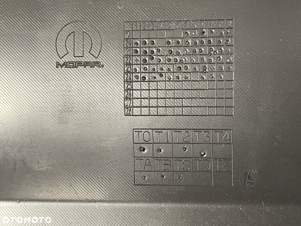 NOWY ORYGINALNY ZDERZAK TYLNY TYŁ FIAT 500E II 2 ELEKCTRIC 6xPDC 20-25 735714165 - 9