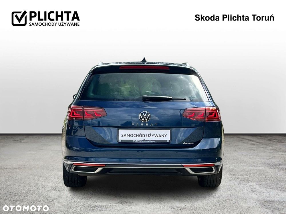 Volkswagen Passat - 4