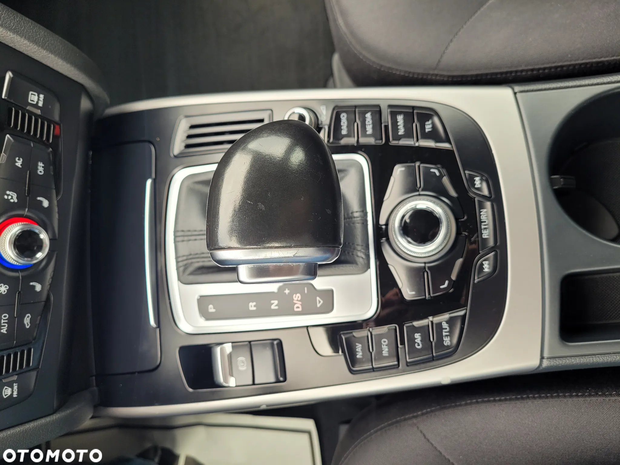 Audi A4 2.0 TDI Quattro S tronic - 39