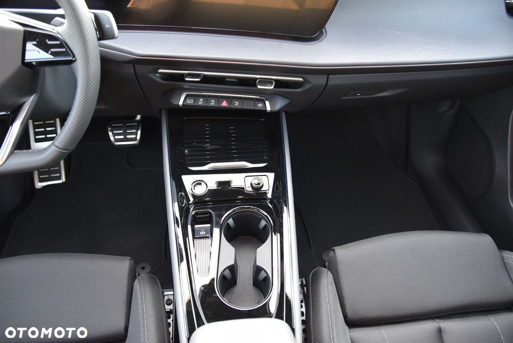 Audi Q3 Sportback - 13