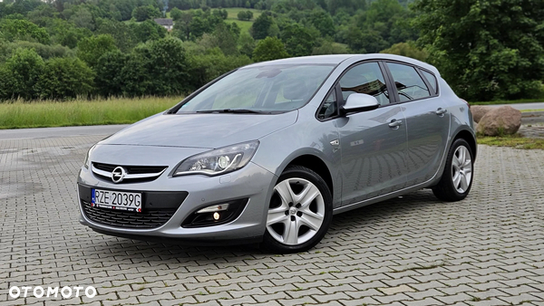 Opel Astra 1.4 Turbo Innovation