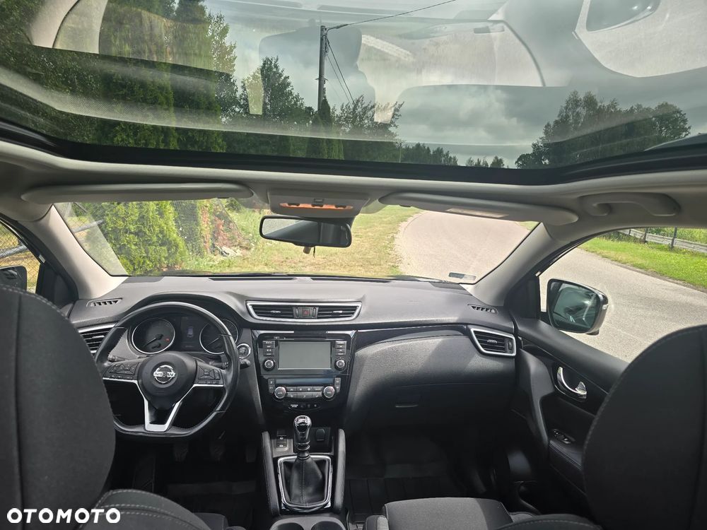 Nissan Qashqai 1.3 DIG-T N-Connecta EU6d - 13