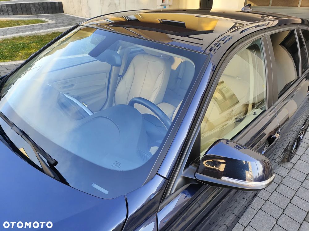 BMW Seria 3 320d Sport-Aut Sport Line - 13