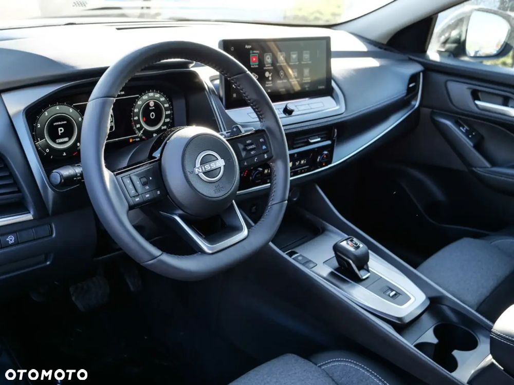 Nissan Qashqai 1.3 DIG-T MHEV N-Connecta Xtronic - 4