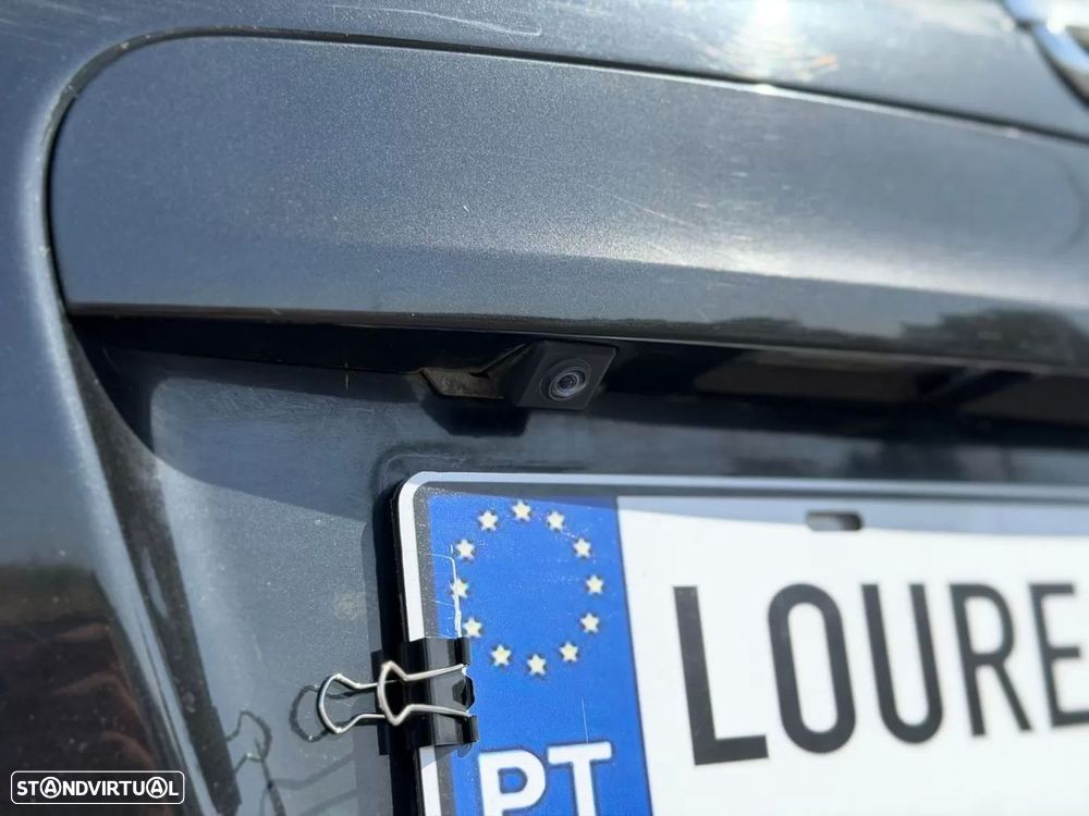 Nissan Qashqai 1.5 dCi N-Connecta - 18
