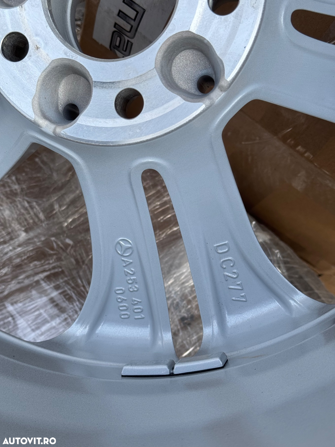 Vând jante originale Mercedes ML pe 17” cu anvelope noi de iarnă - 5