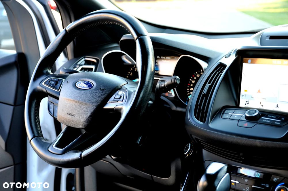 Ford Kuga 1.5 EcoBoost 4WD Titanium Plus - 33