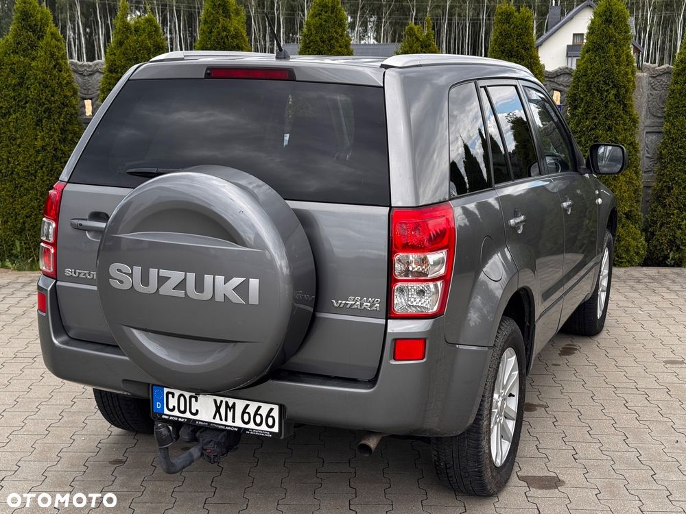 Suzuki Grand Vitara 1.9 DDiS Comfort+ DPF - 11