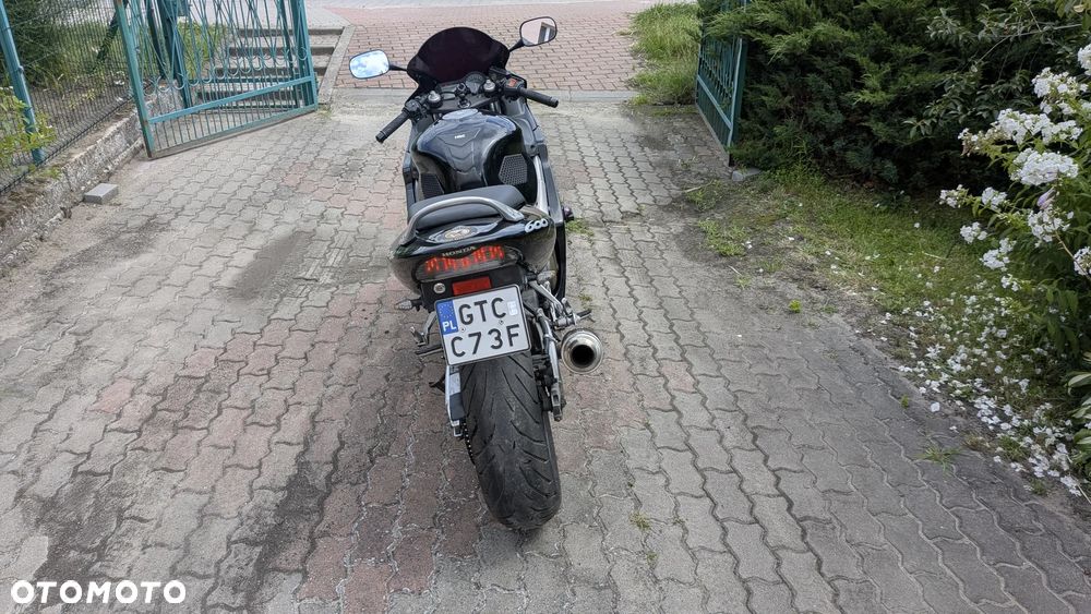 Honda CBR - 23