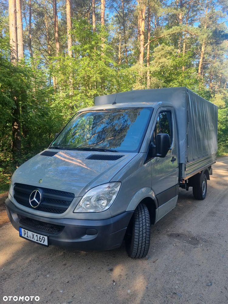 Mercedes-Benz Sprinter - 32