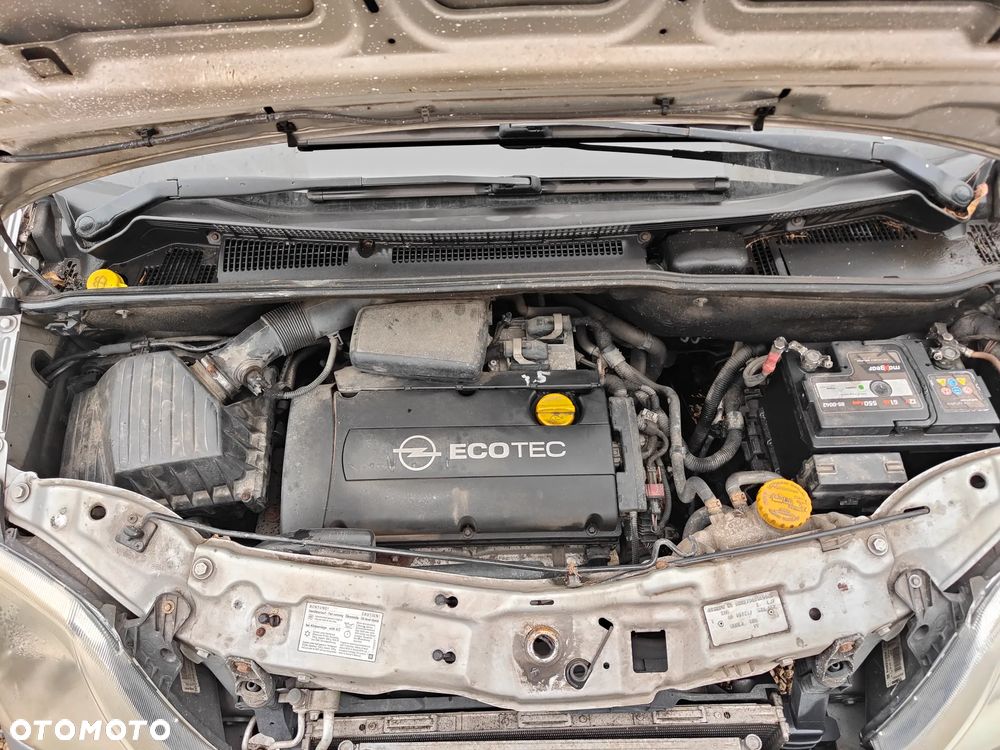 Opel Meriva 1.6 16V - 4