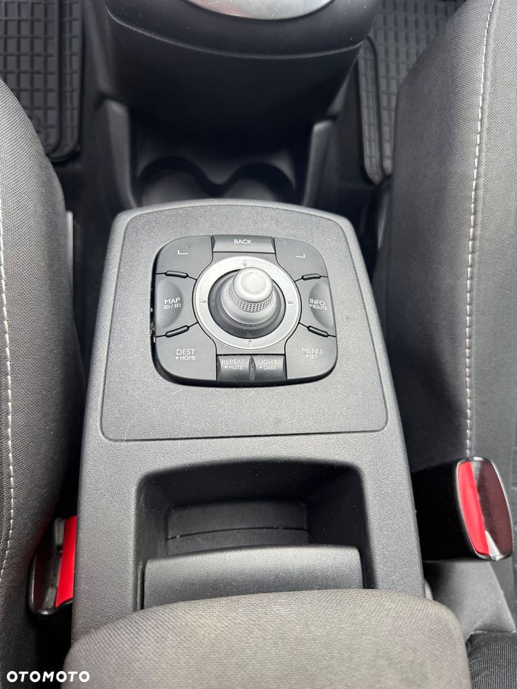 Renault Scenic 1.5 dCi Limited EDC - 9