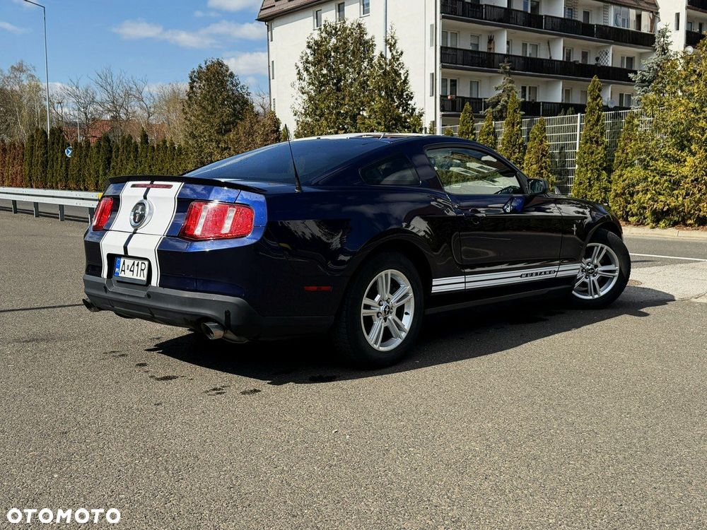Ford Mustang - 8