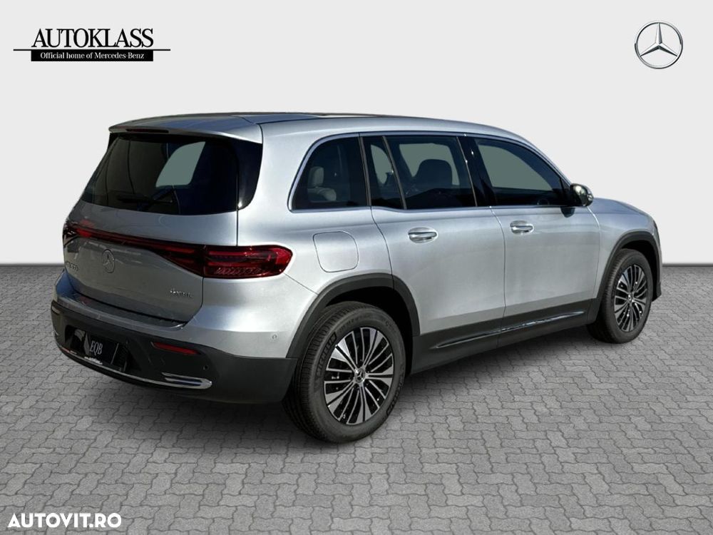 Mercedes-Benz EQB - 5