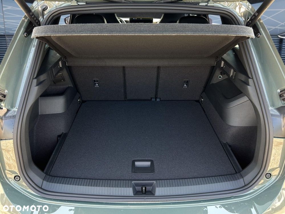 Volkswagen Tiguan - 29