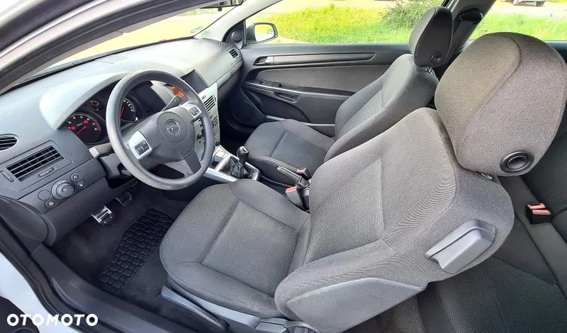 Opel Astra IV 1.4 Sport - 17