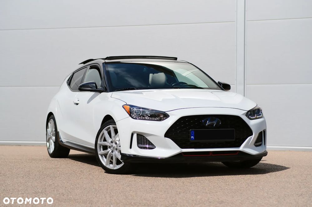Hyundai Veloster - 7