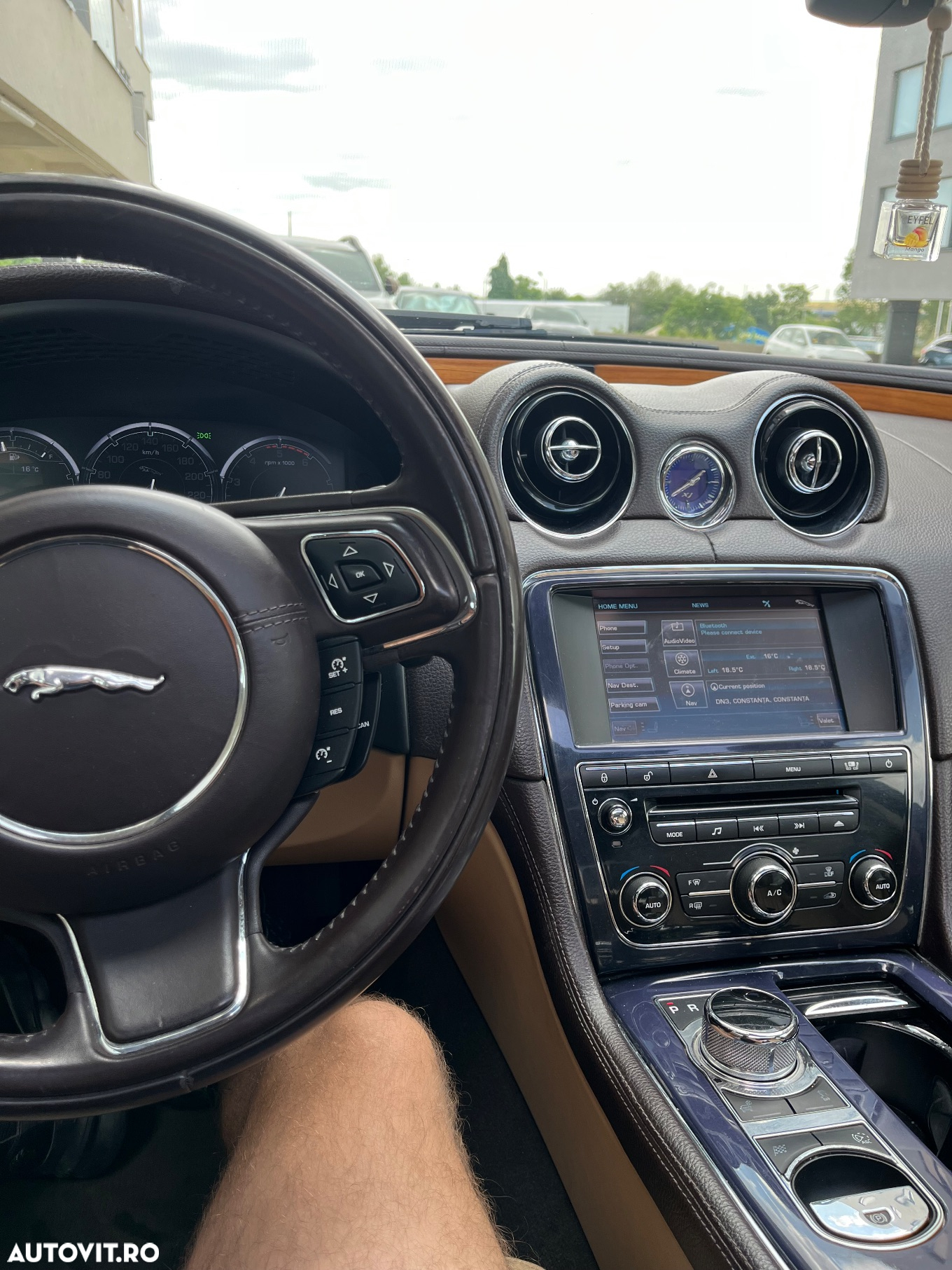 Jaguar XJ 3.0 V6 Premium Luxury Aut SWB - 15