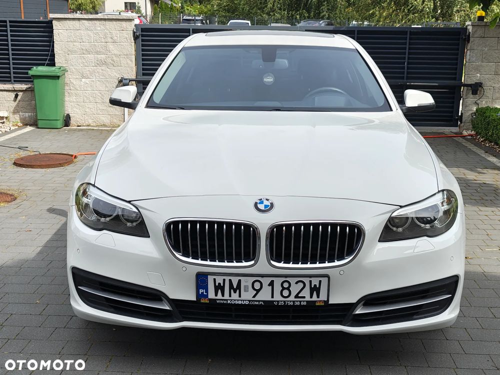 BMW Seria 5 530d Luxury Line - 4