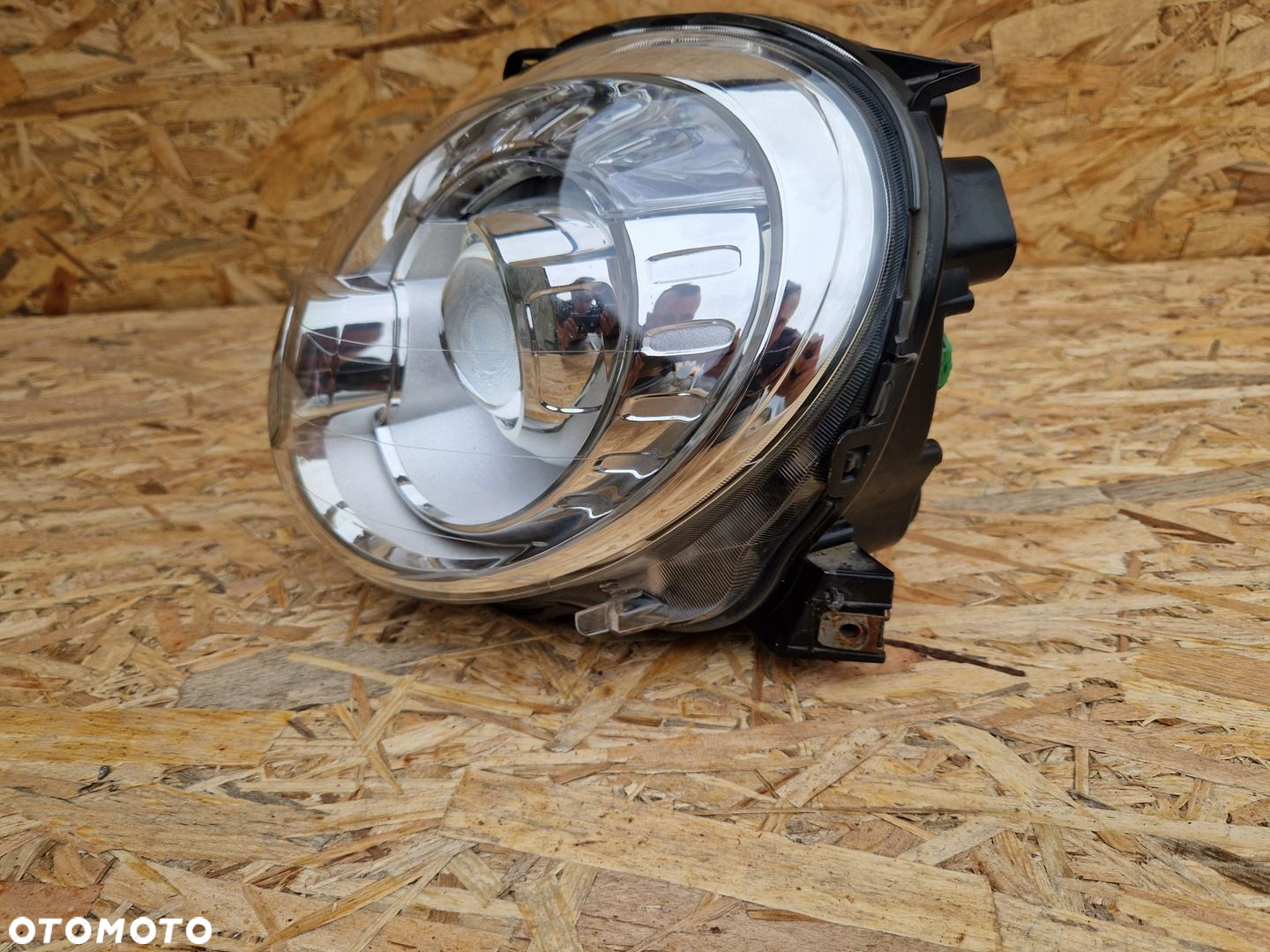 LAMPA LEWA PRZÓD FIAT 500 XENON - 4