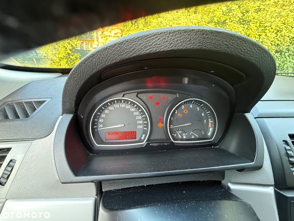 BMW X3 2.5si - 17