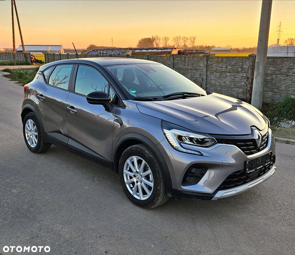 Renault Captur TCe Mild Hybrid 140 TECHNO - 3