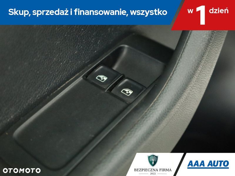 Skoda Fabia - 17