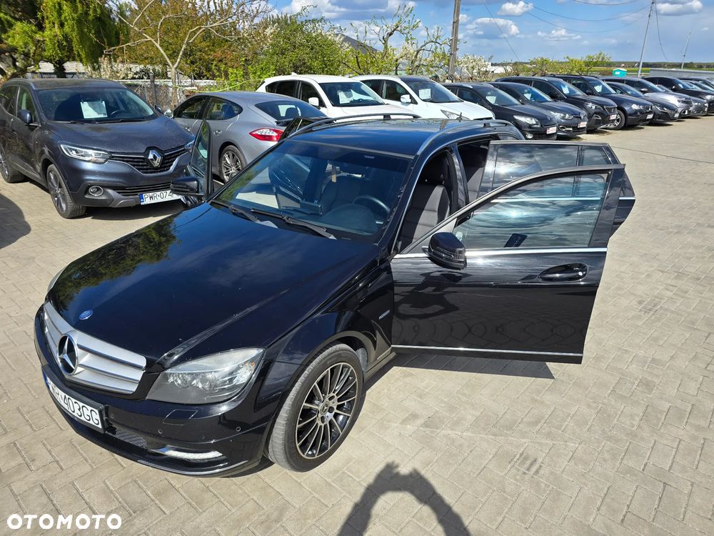 Mercedes-Benz Klasa C - 36