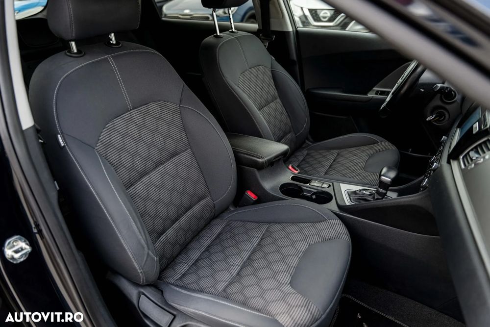 Kia Niro 1.6 GDI 2WD Aut. Spirit - 16