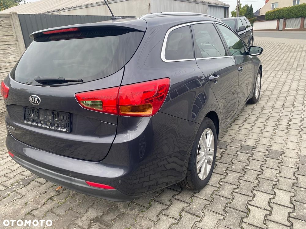 Kia Ceed - 6