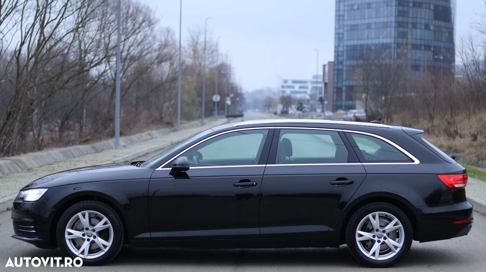 Audi A4 Avant 2.0 TDI S tronic Sport - 30