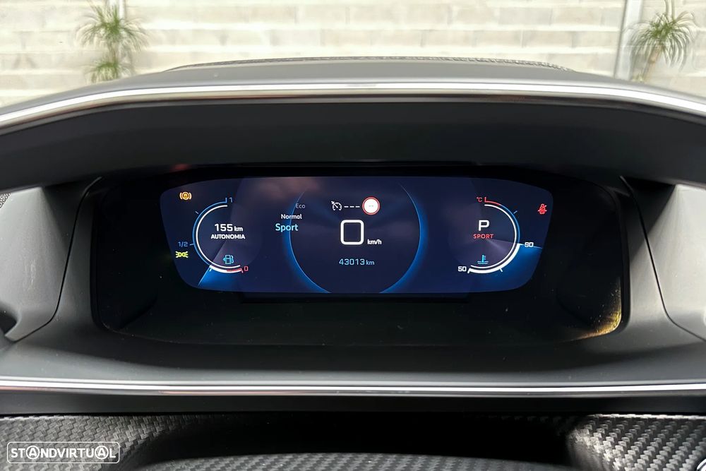 Peugeot 2008 PureTech 130 EAT8 Allure Pack - 44