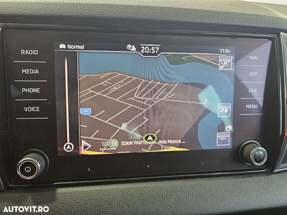 Skoda Karoq 1.5 TSI DSG Style - 26