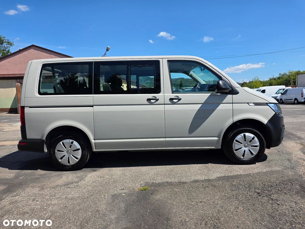 Volkswagen Caravelle 2.0 TDI L1 Trendline - 9
