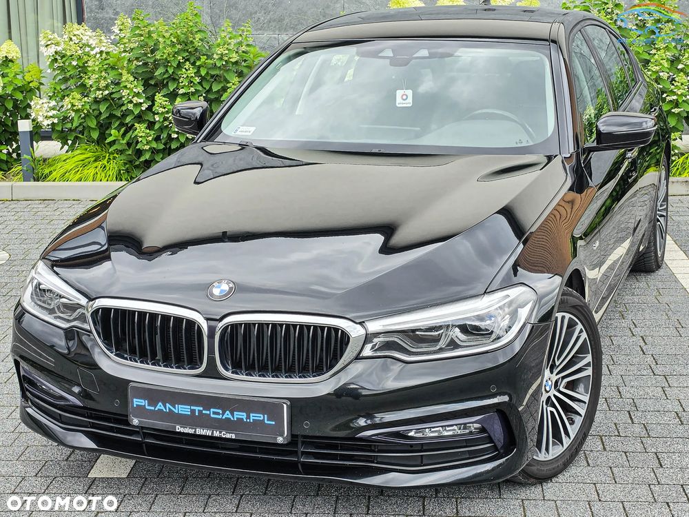 BMW Seria 5 525d Sport Line - 2