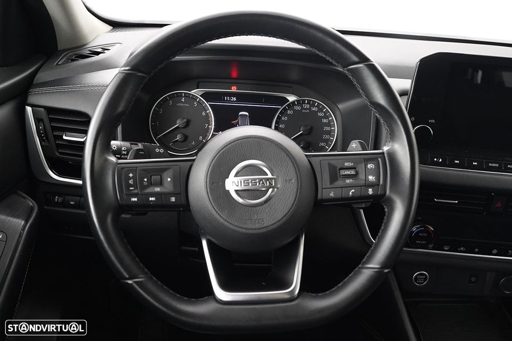 Nissan Qashqai 1.3 DIG-T N-Connecta Xtronic - 14