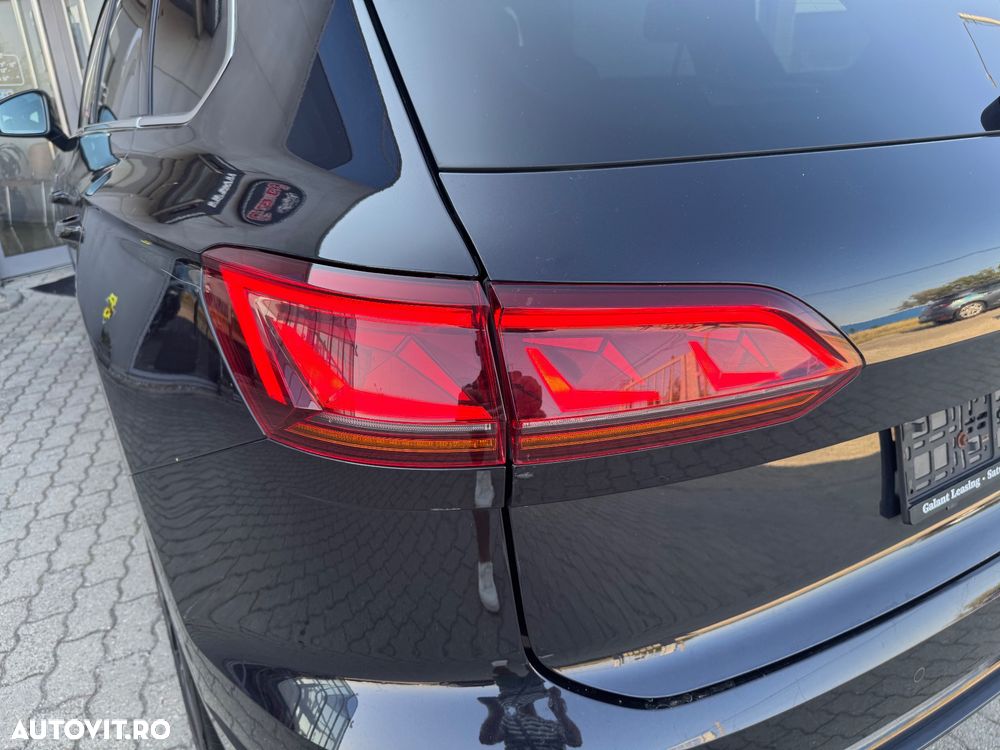 Volkswagen Touareg 3.0 V6 TDI 4Motion DPF Automatik R-Line - 35