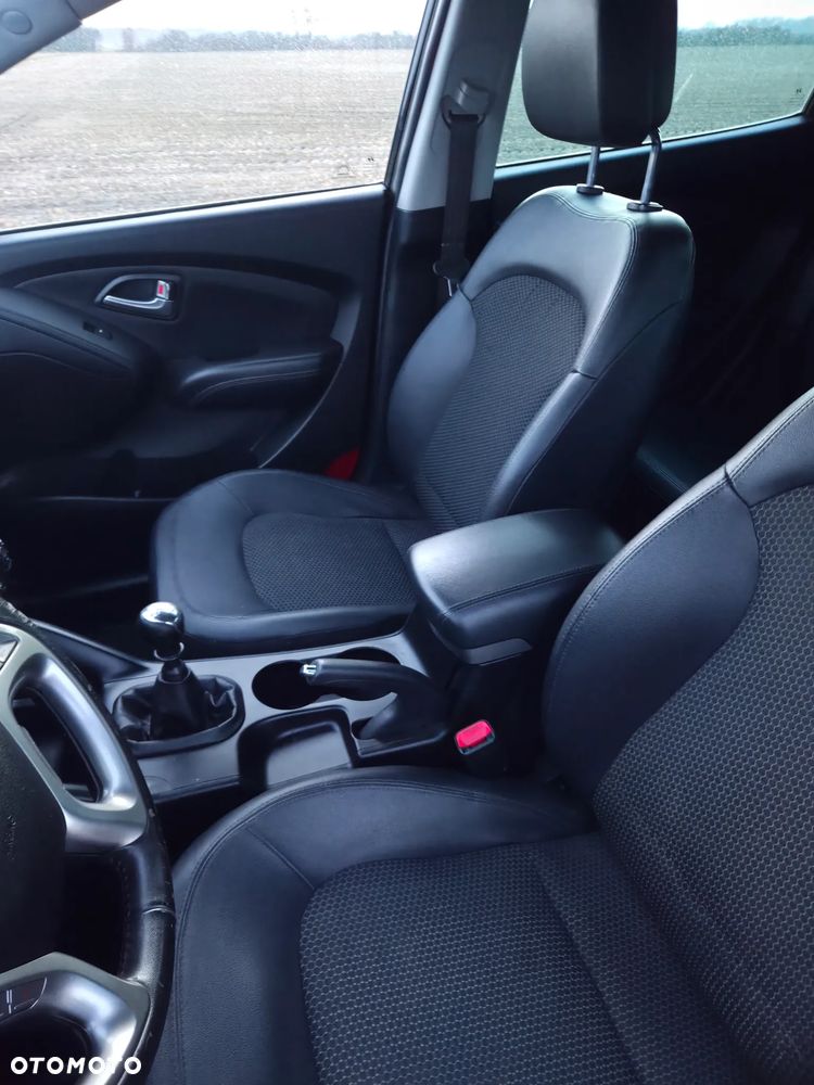 Hyundai ix35 1.6 GDI Classic 2WD - 17