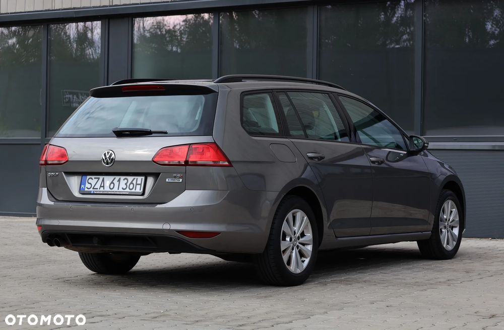 Volkswagen Golf 1.4 TSI BMT Comfortline - 11