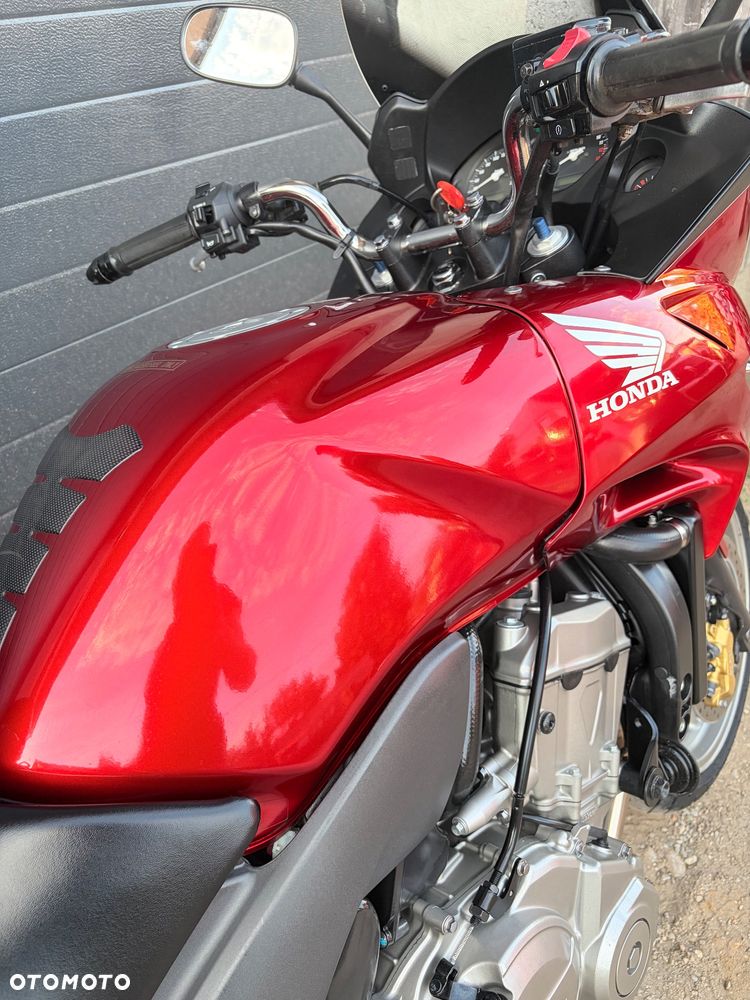 Honda CBF - 3