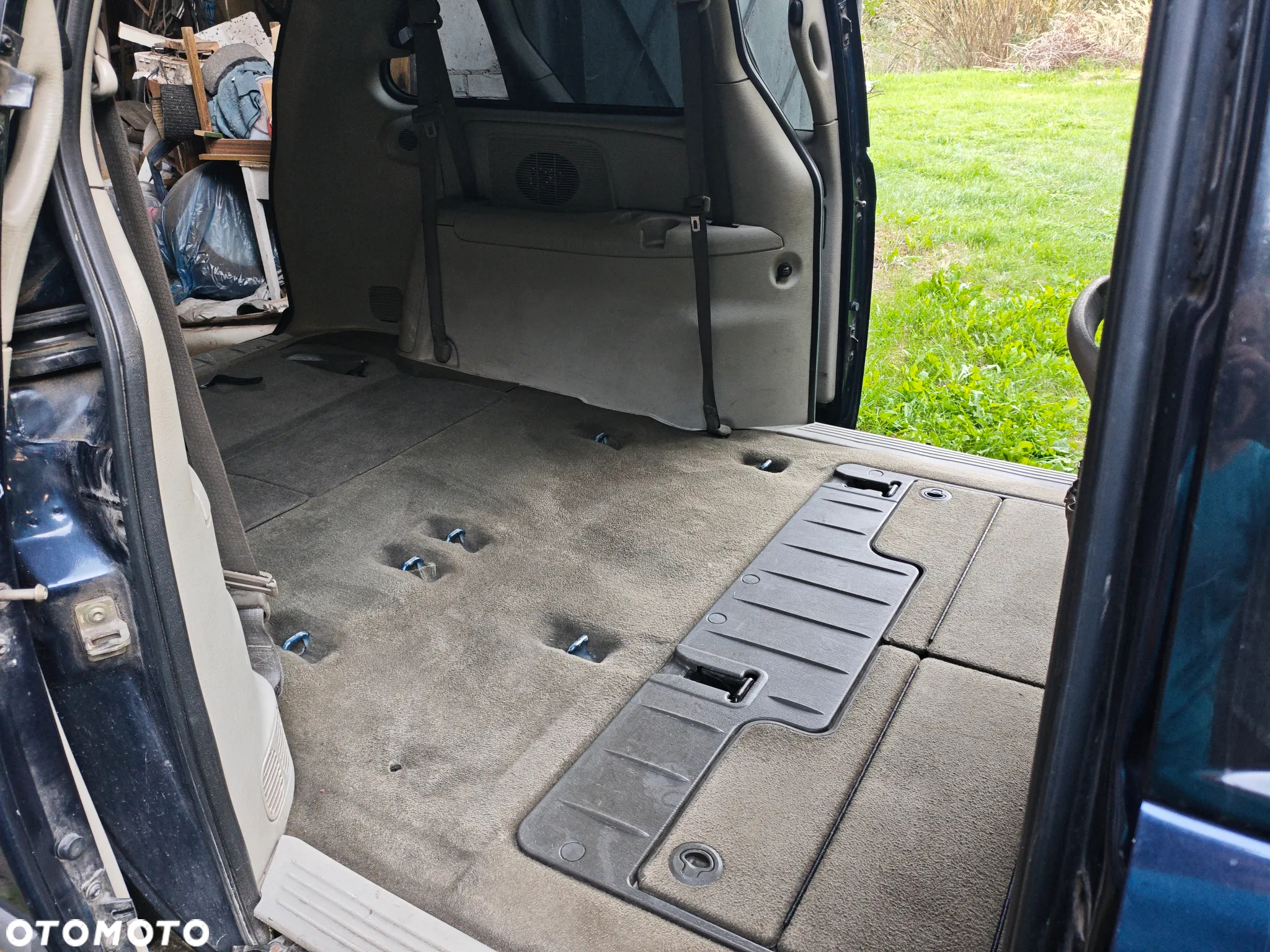 Dodge Grand Caravan 3.3 - 11